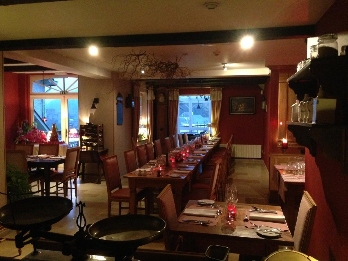 Hotel Restaurant Le Cosy Bouillon Esterno foto