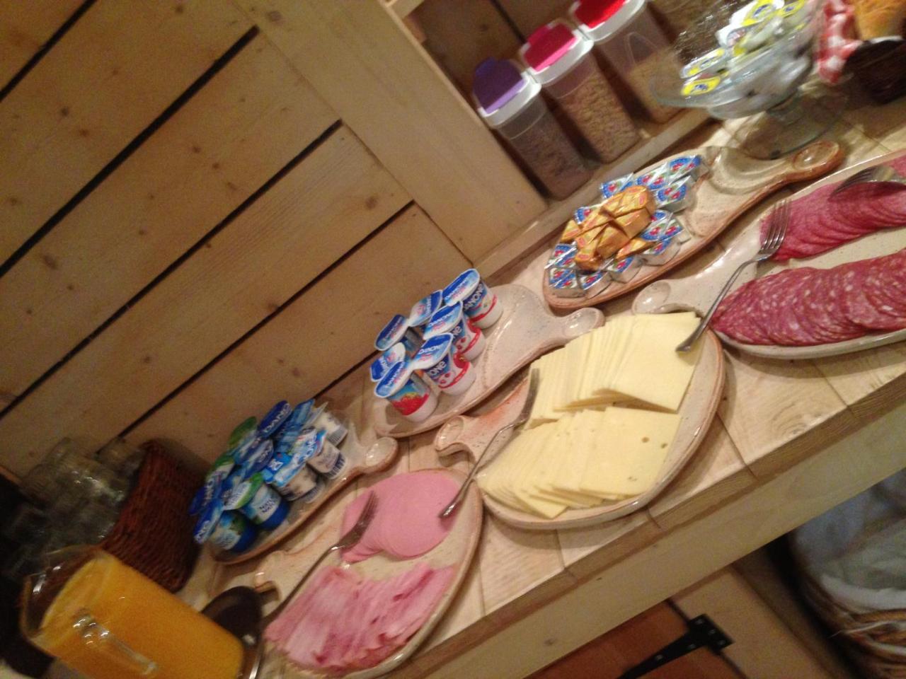 Hotel Restaurant Le Cosy Bouillon Esterno foto