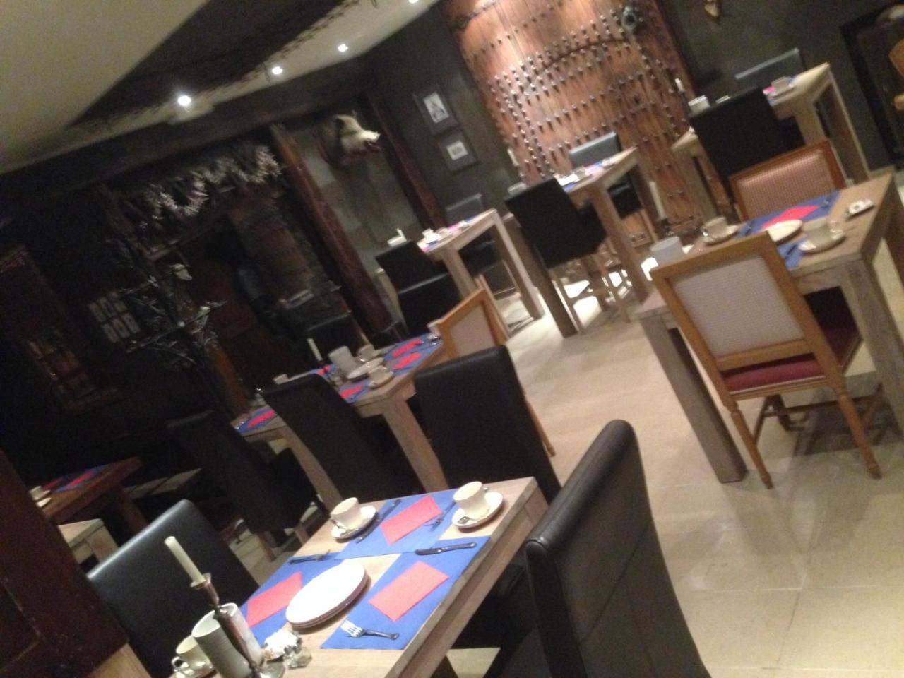 Hotel Restaurant Le Cosy Bouillon Esterno foto