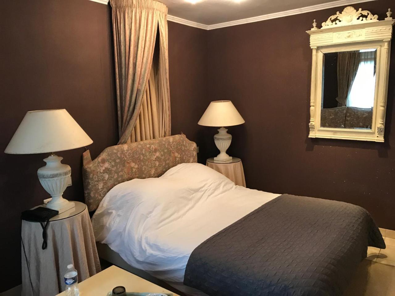 Hotel Restaurant Le Cosy Bouillon Esterno foto
